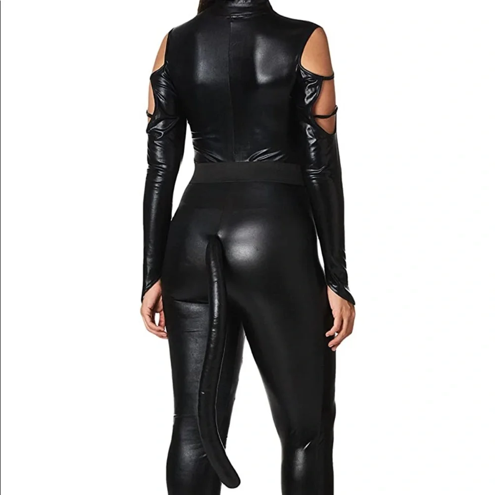 Cat Woman Costume - Picture 9 of 11